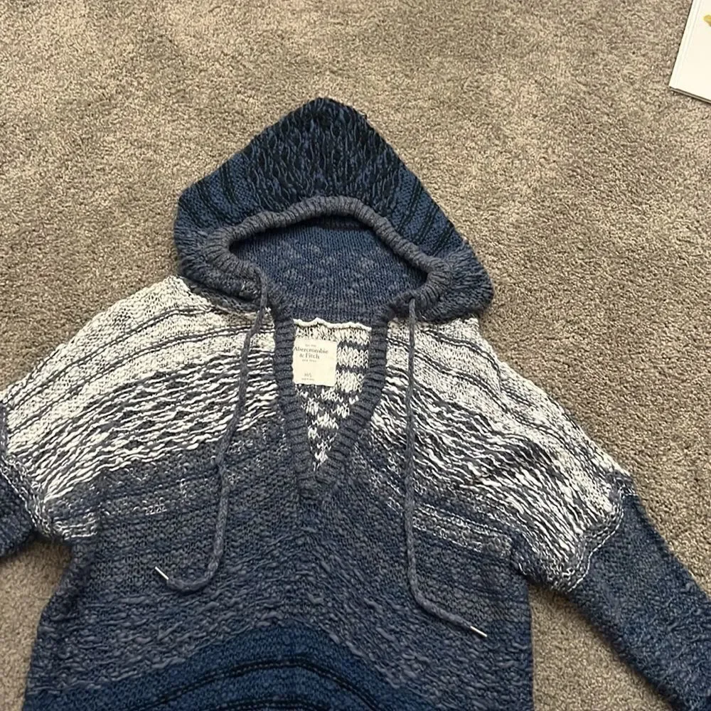 Abercrombie & Fitch Ombré Knit Sweater